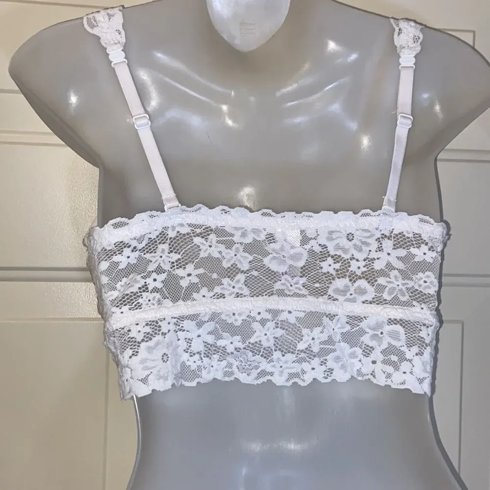 No Boundaries White Lace Bralette Size L